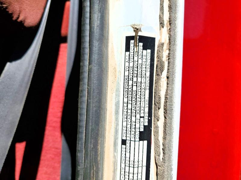 1991 Peterbilt 567 Semi Truck