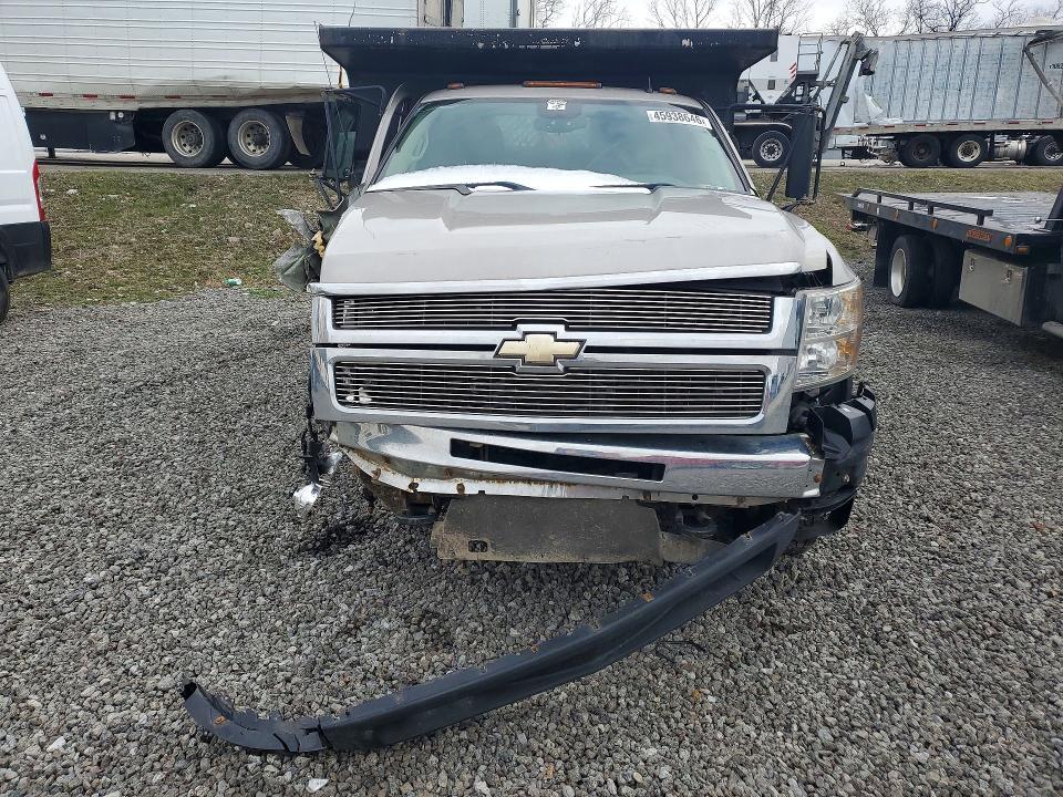 2007 Chevrolet Silverado Dump Truck