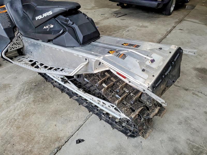 2017 Polaris Switchback 800