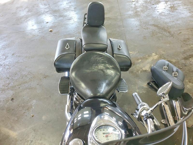 2002 Yamaha XVS1100 A