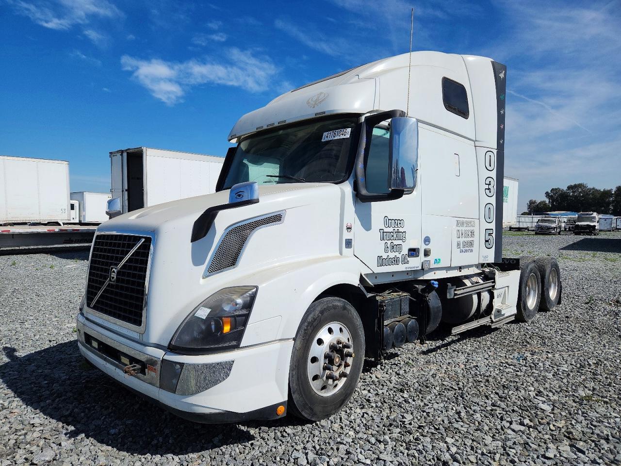 2016 Volvo VNL Semi Truck