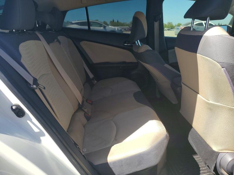 2016 Toyota Prius two