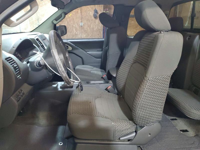 2016 Nissan Frontier SV V6