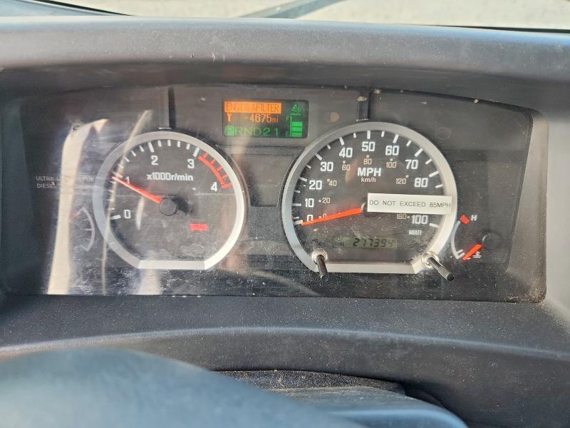 2015 Isuzu NPR HD BOX Truck