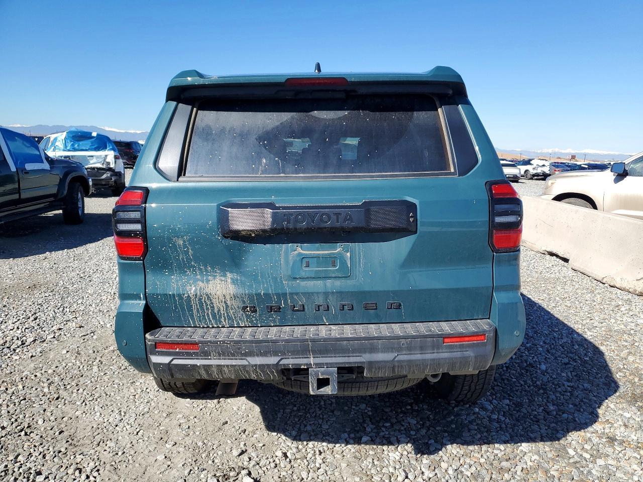 2025 Toyota 4runner SR5