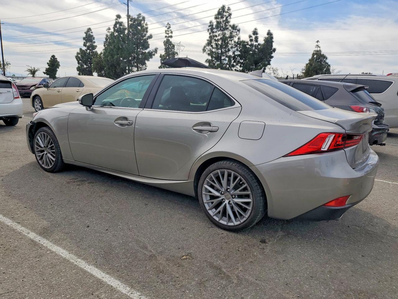 2016 Lexus Is 200t Base