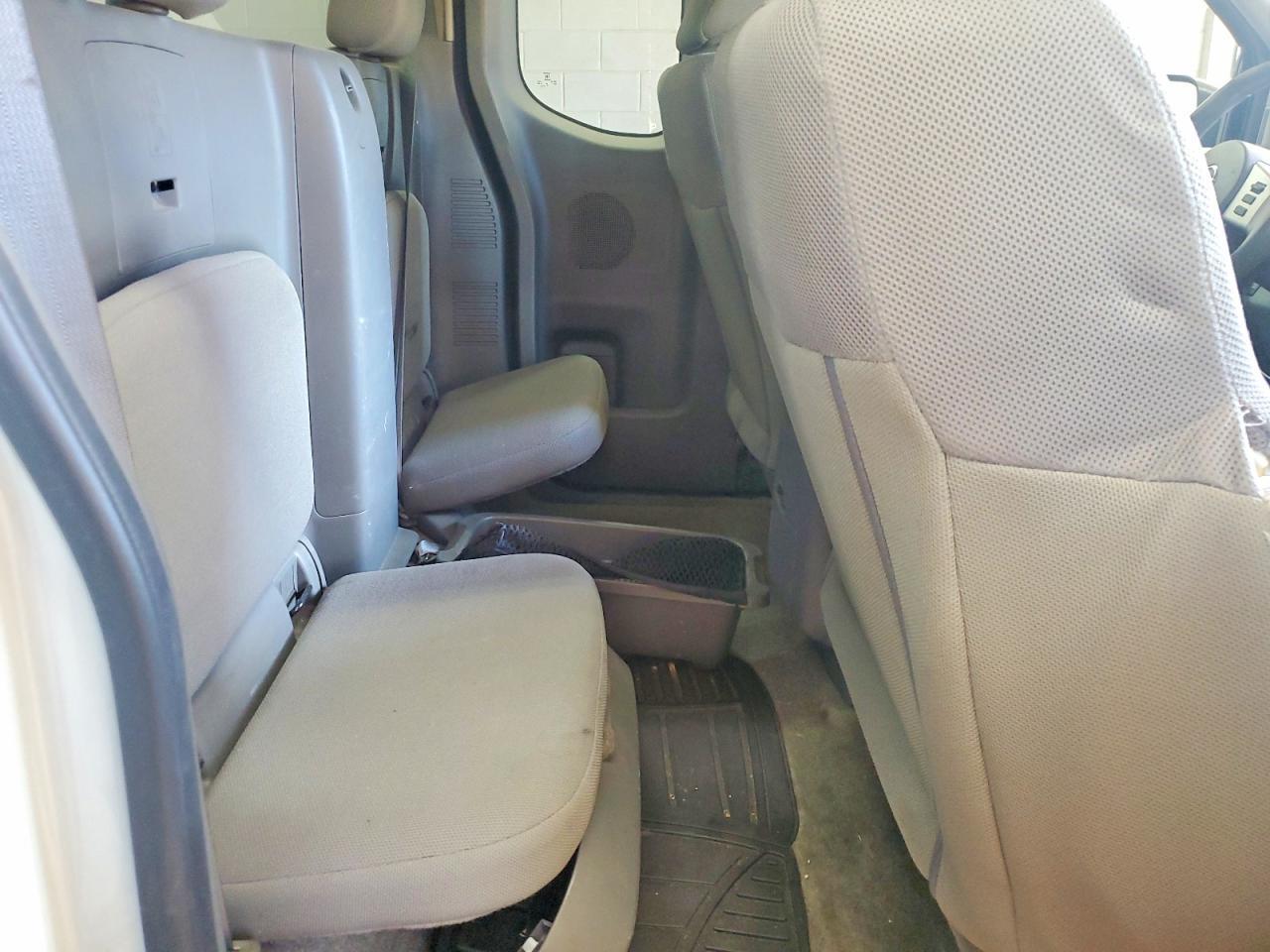 2018 Nissan Frontier S