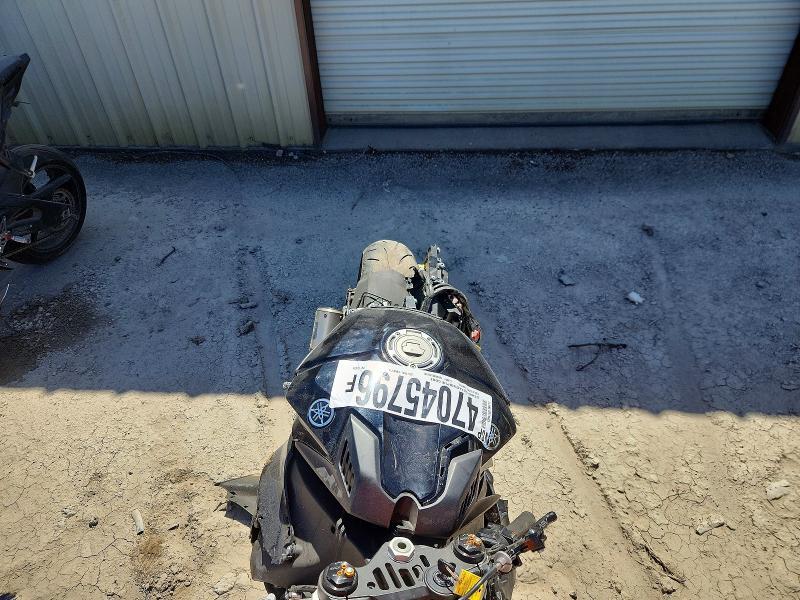 2024 Yama Yzfr1