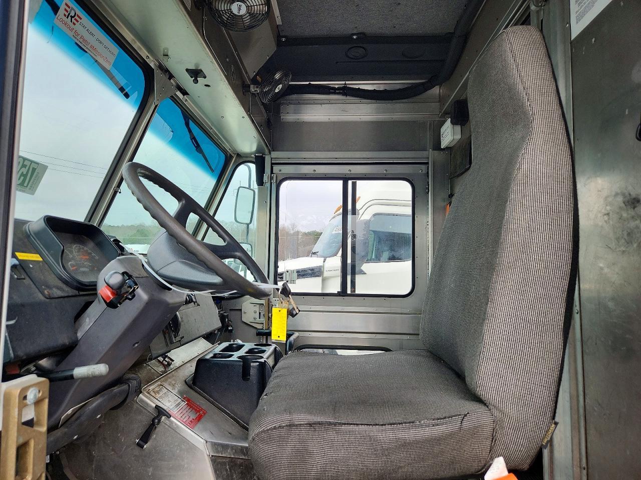 2020 Freightliner MT45G Delivery Truck