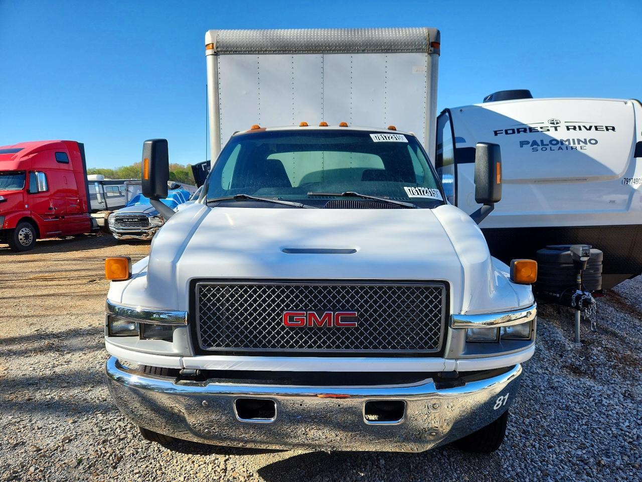 2005 GMC C5500 BOX Truck