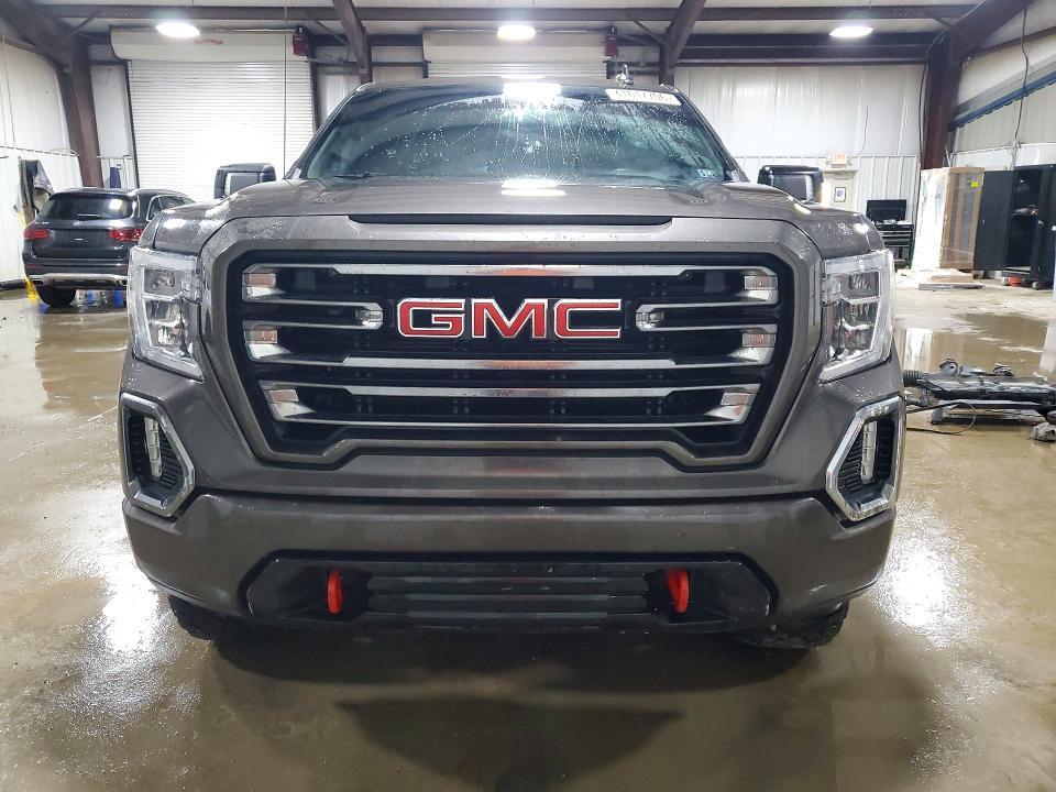 2019 GMC Sierra K1500 AT4