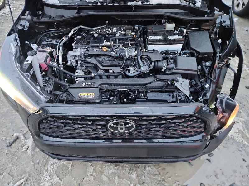 2025 Toyota Corolla Cross le