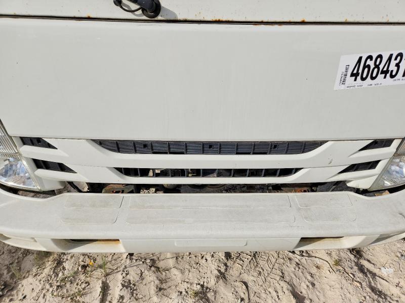 2017 Isuzu NPR HD