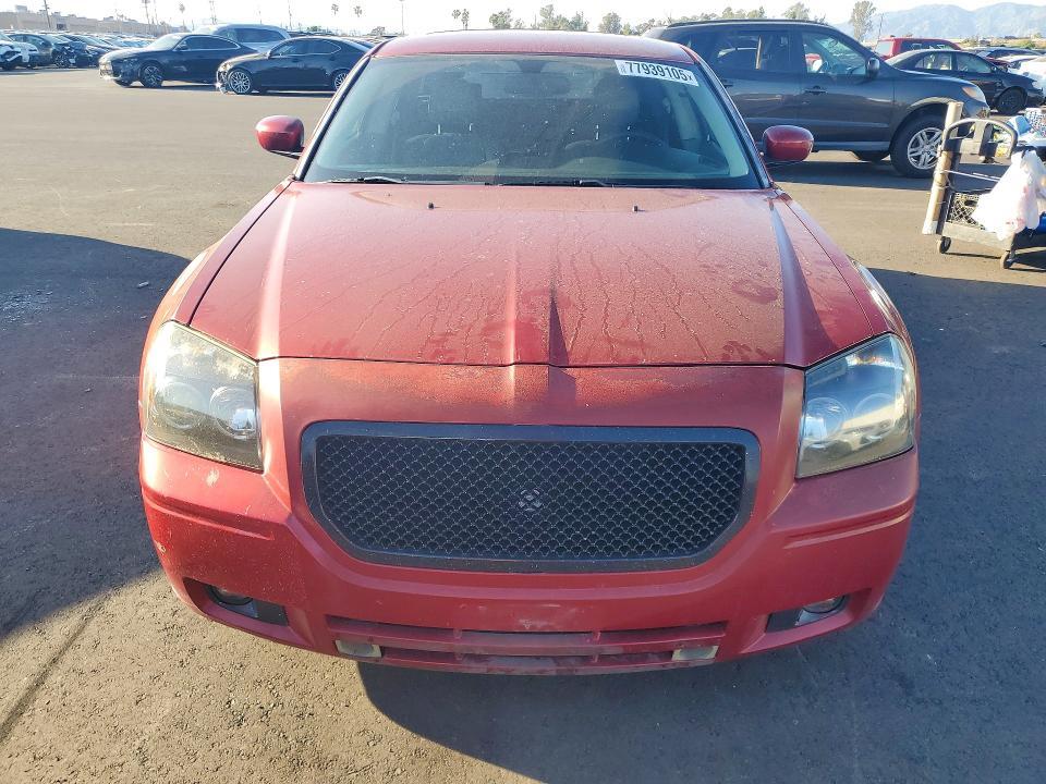 2005 Dodge Magnum R/T