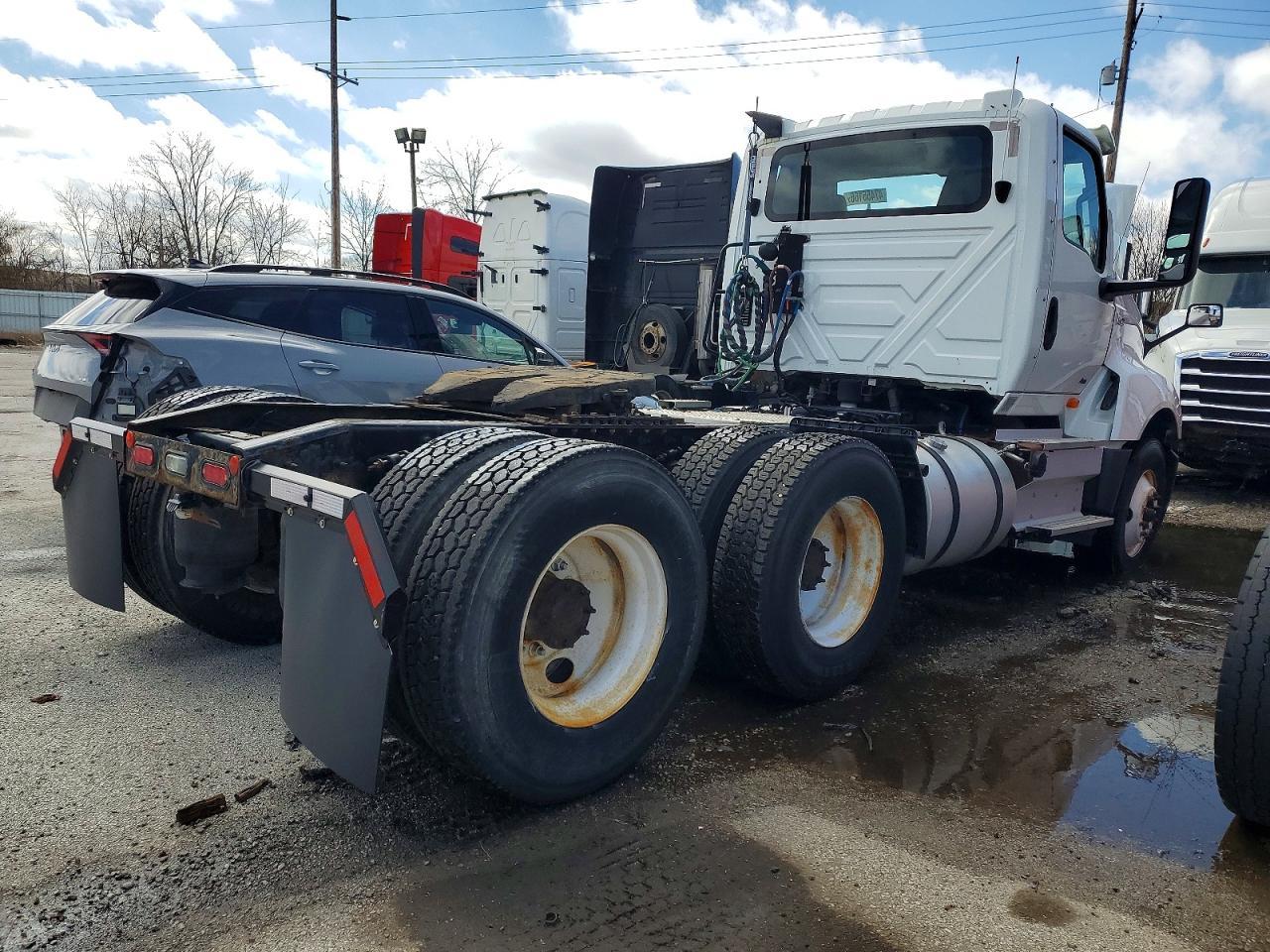 2019 International LT625
