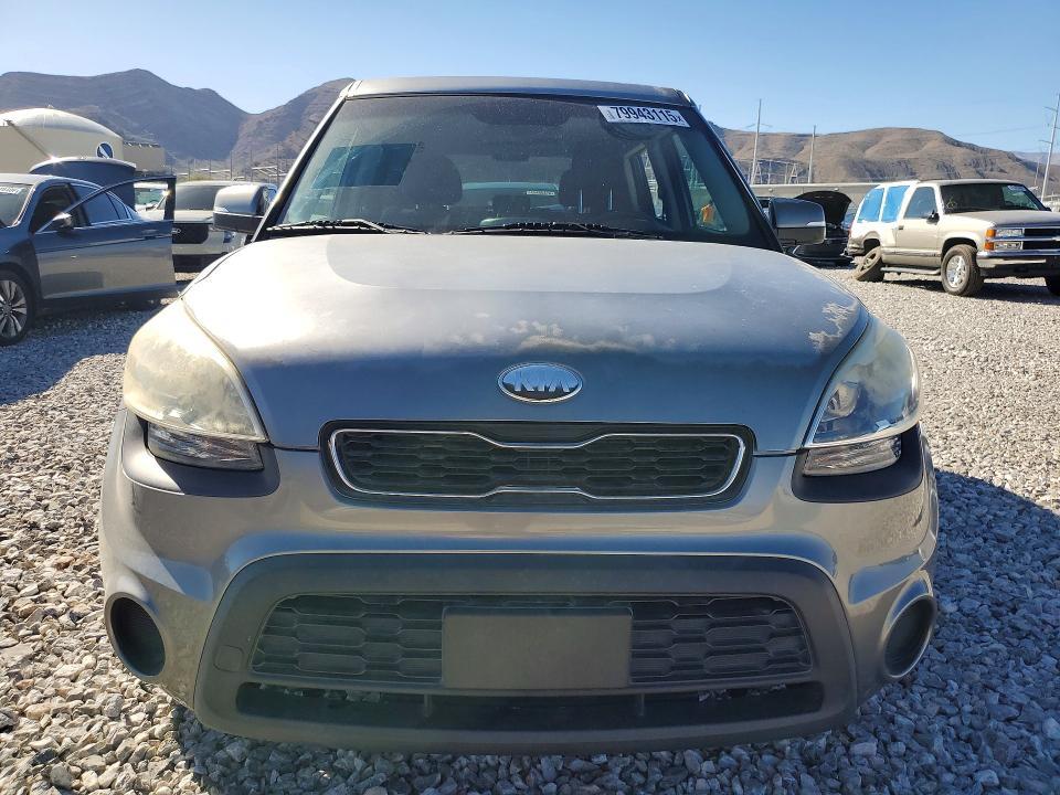 2013 KIA Soul +