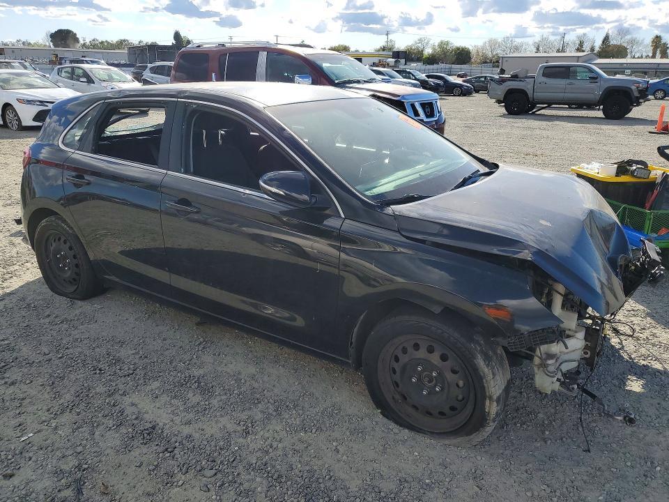 2018 Hyundai Elantra gt Base