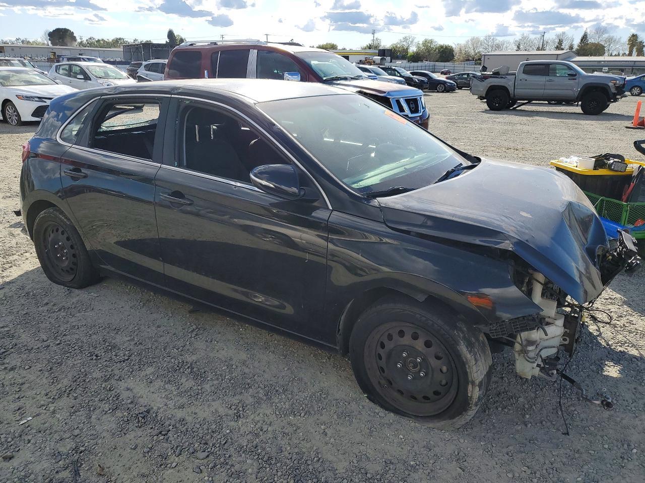 2018 Hyundai Elantra gt Base