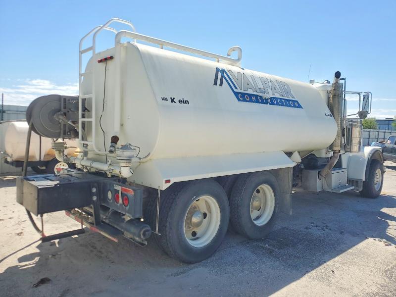 2009 Peterbilt 388 Water Truck
