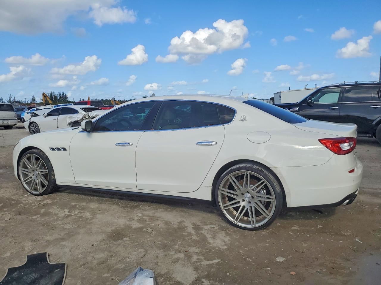 2014 Maserati Quattroporte gts