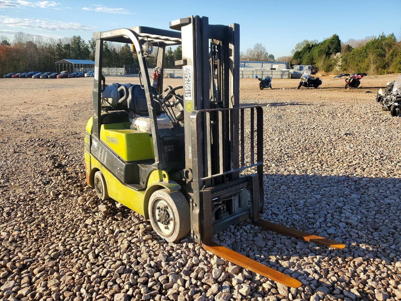 2012 Clark Construction Equipment