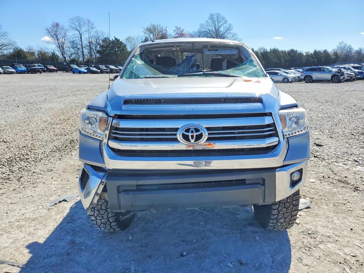 2016 Toyota Tundra SR5