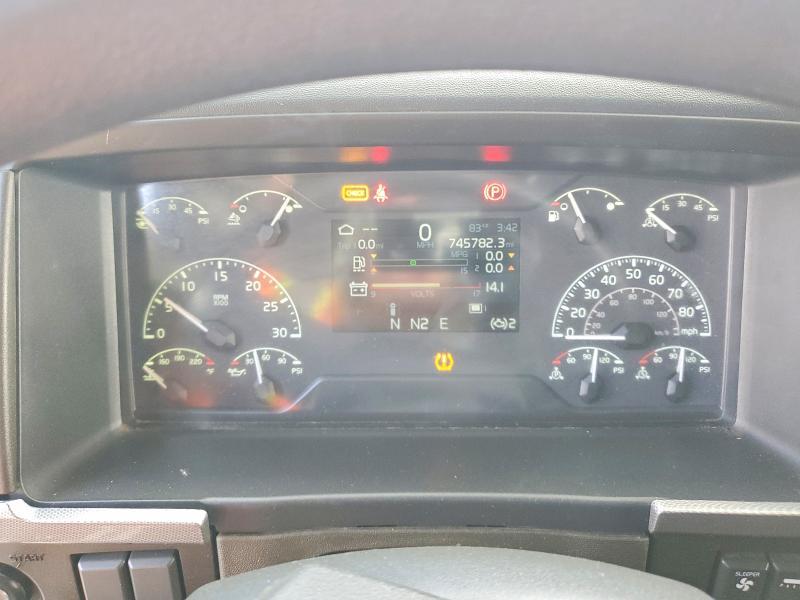 2019 Volvo VNL Semi Truck