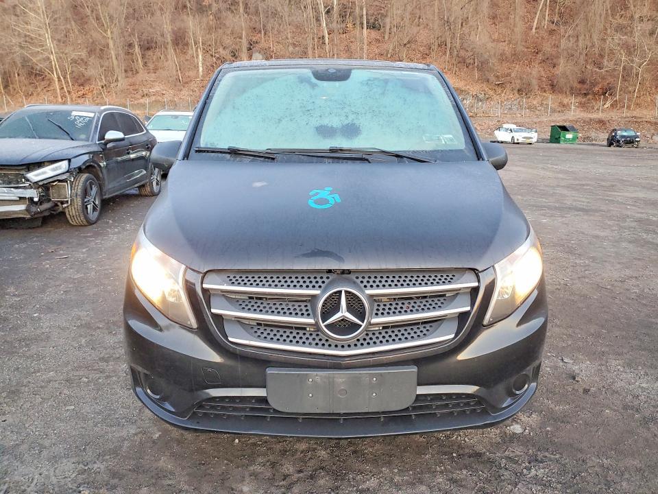 2018 Mercedes-Benz Metris