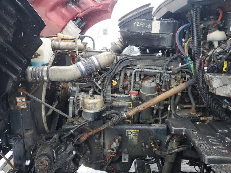 2016 Kenworth T680 Semi Truck