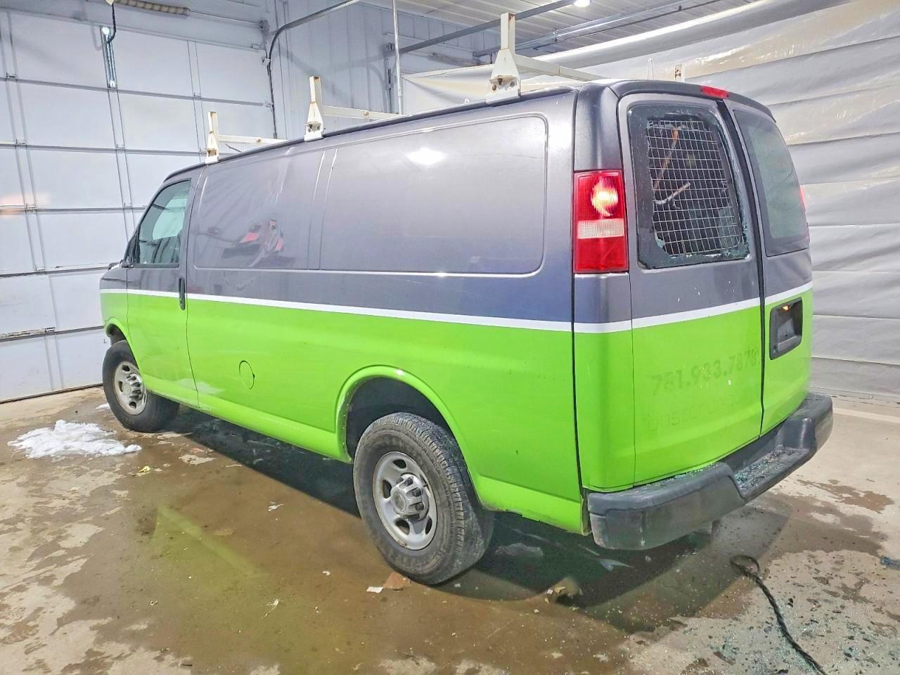 2013 Chev Express G2500