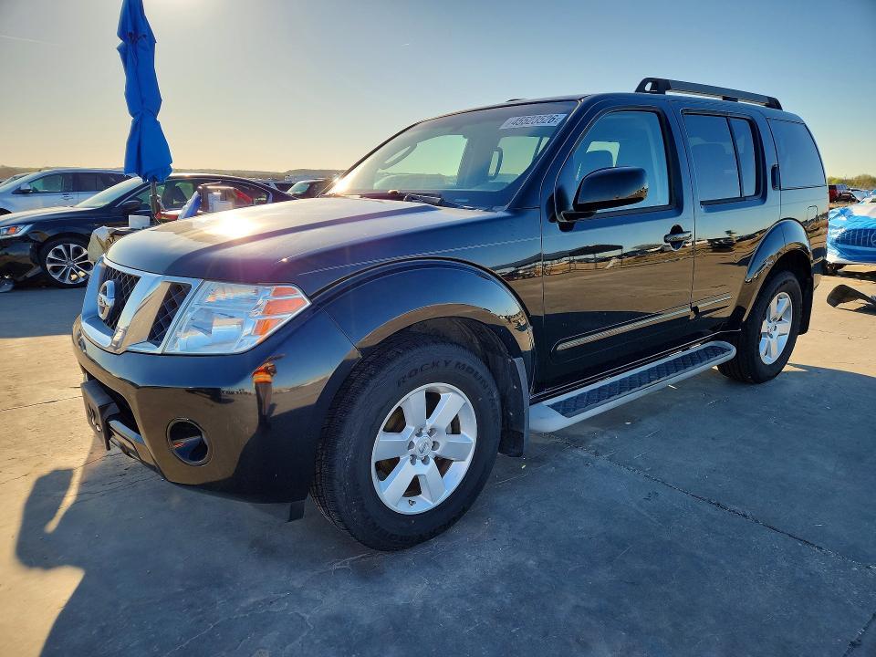 2012 Nissan Pathfinder s