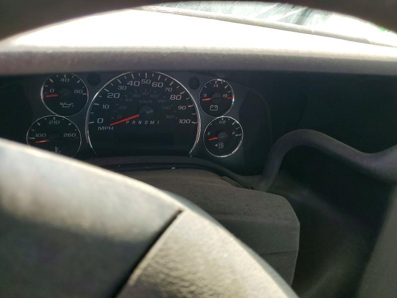 2013 Chev Express G3500