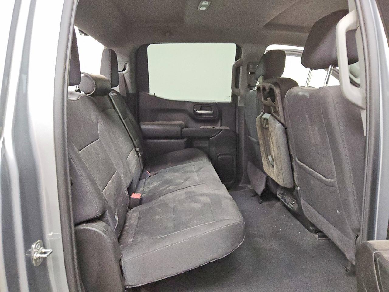 2025 Chevrolet Silverado C1500 Custom