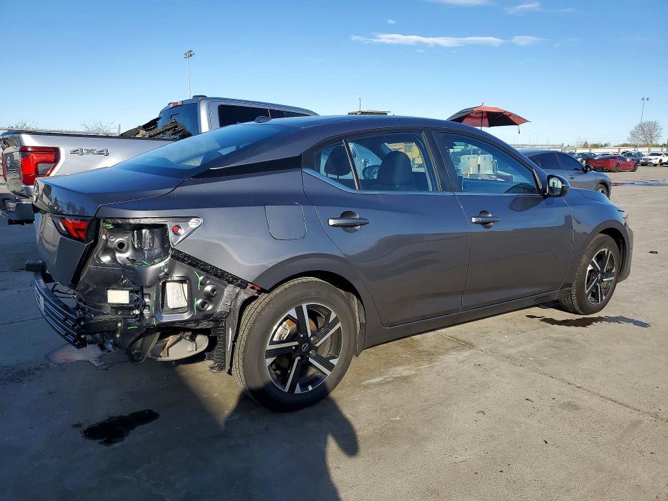 2025 Nissan Sentra sv