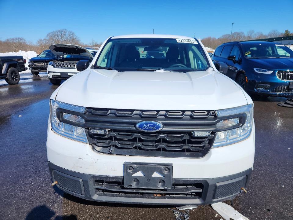 2022 Ford Maverick XL