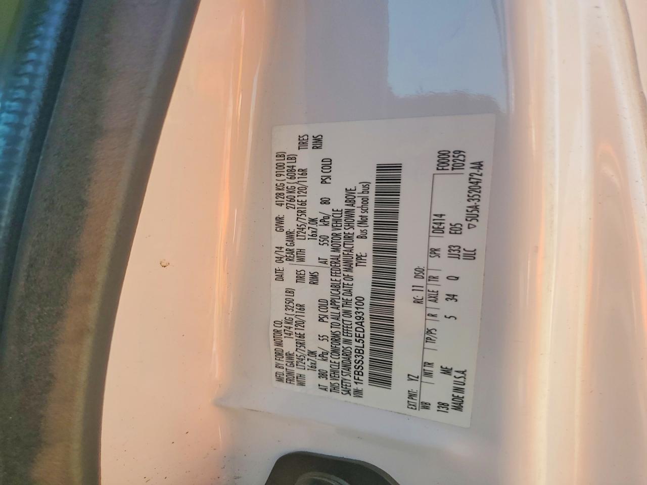 2014 Ford Econoline E350 Super Duty Wagon