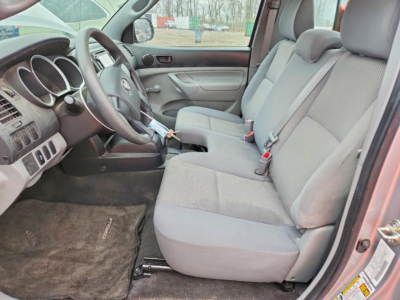 2014 Toyota Tacoma Base