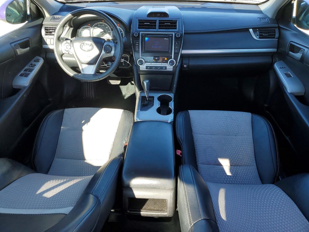 2013 Toyota Camry se
