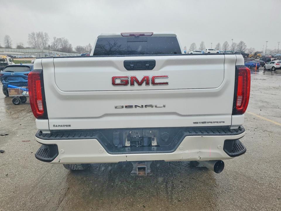 2022 GMC Sierra K3500 Denali