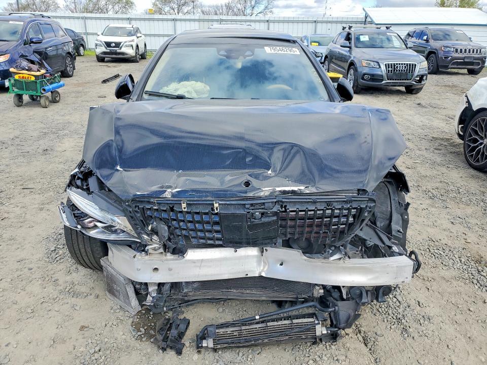 2015 Mercedes-Benz S 550