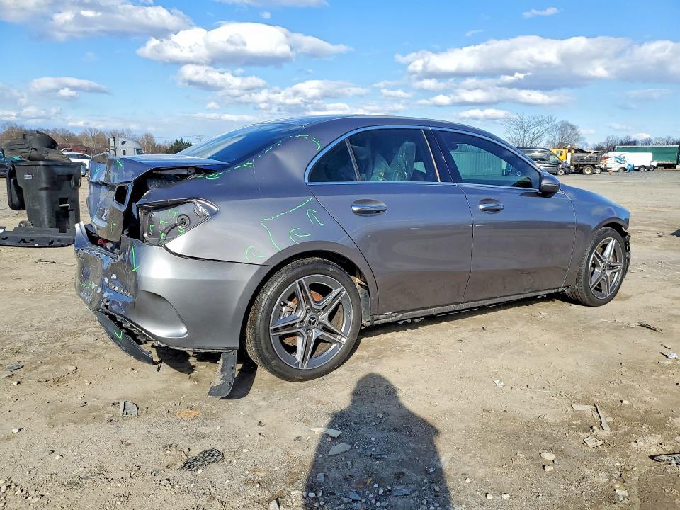 2022 Mercedes-Benz A 220 4matic