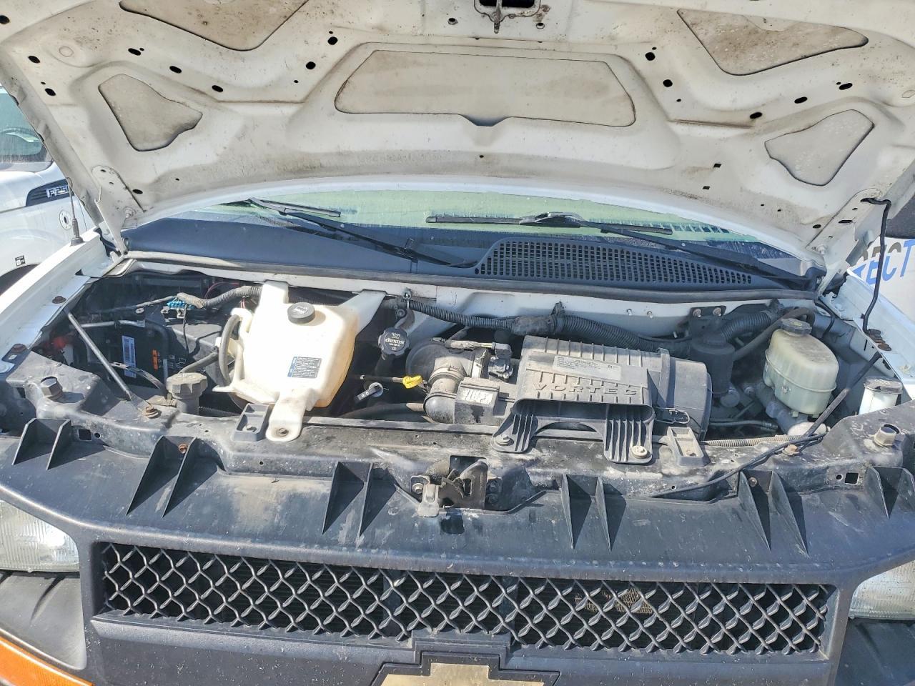 2016 Chev Rolet Express 2500 Cargo Utility / Service Van