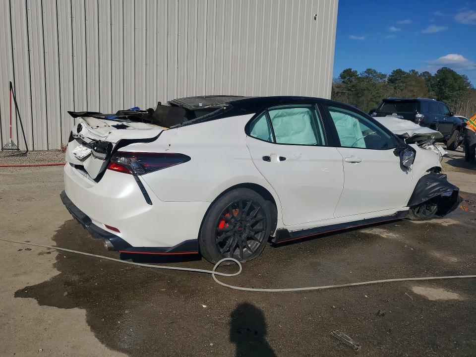 2022 Toyota Camry trd