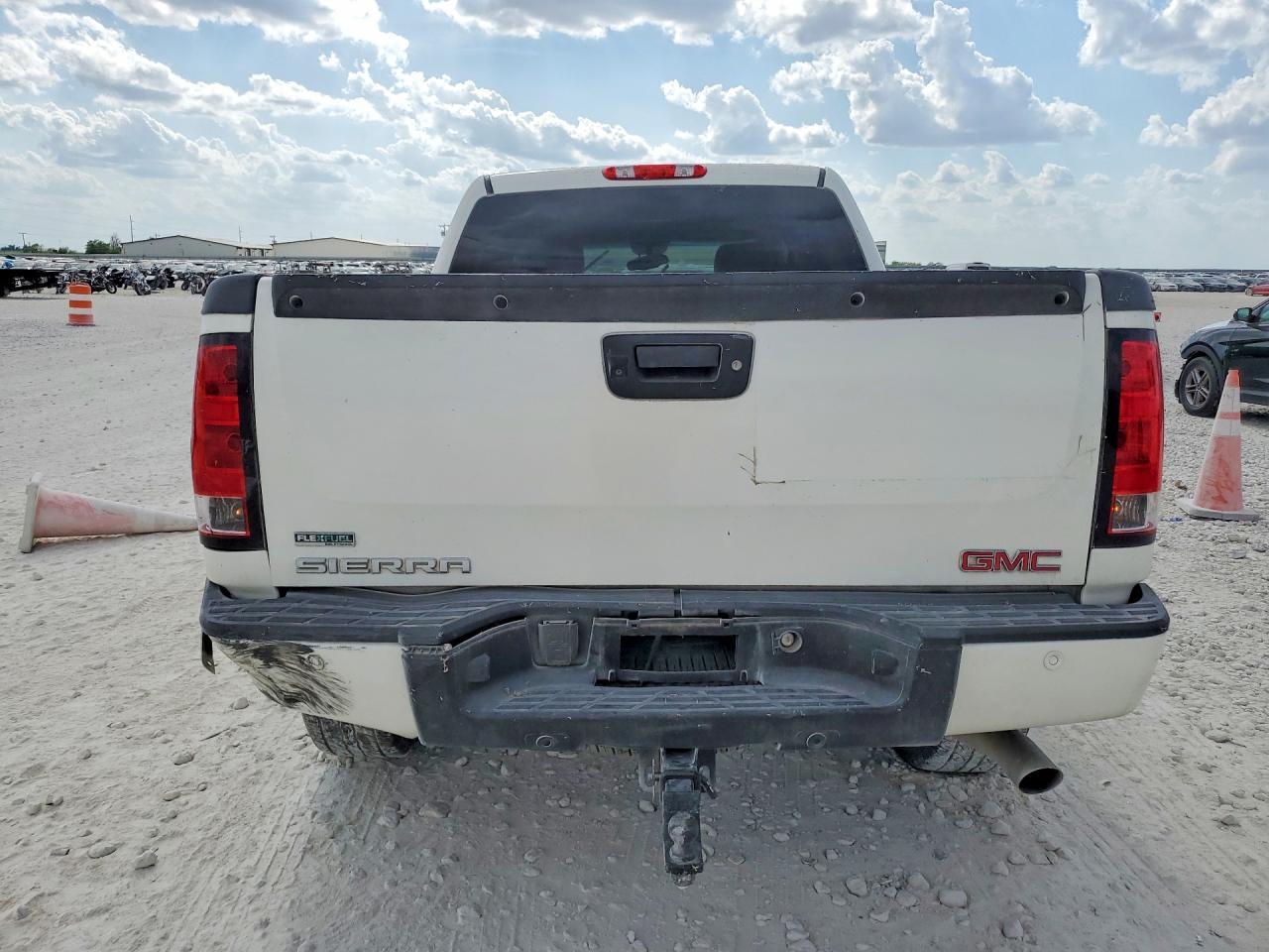 2011 GMC Sierra C1500 Denali