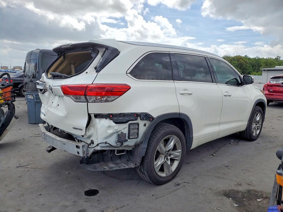 2017 Toyota Highlander Limited