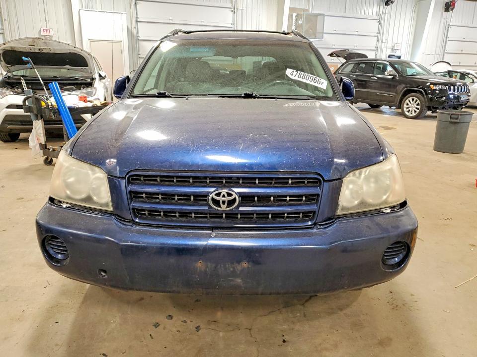 2002 Toyota Highlander Base