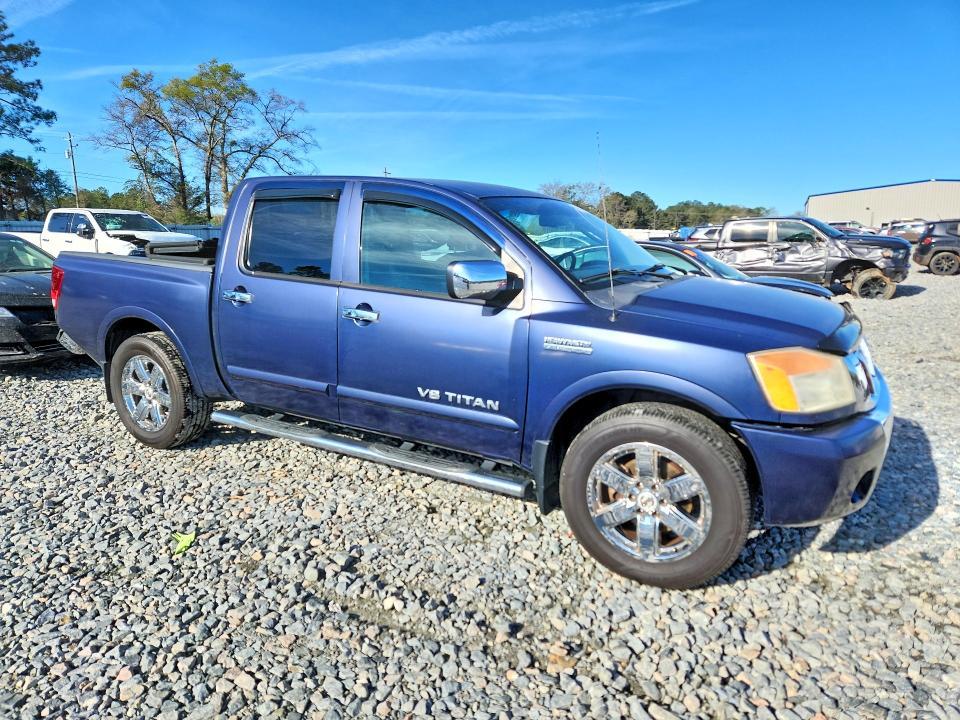 2010 Nissan Titan SE