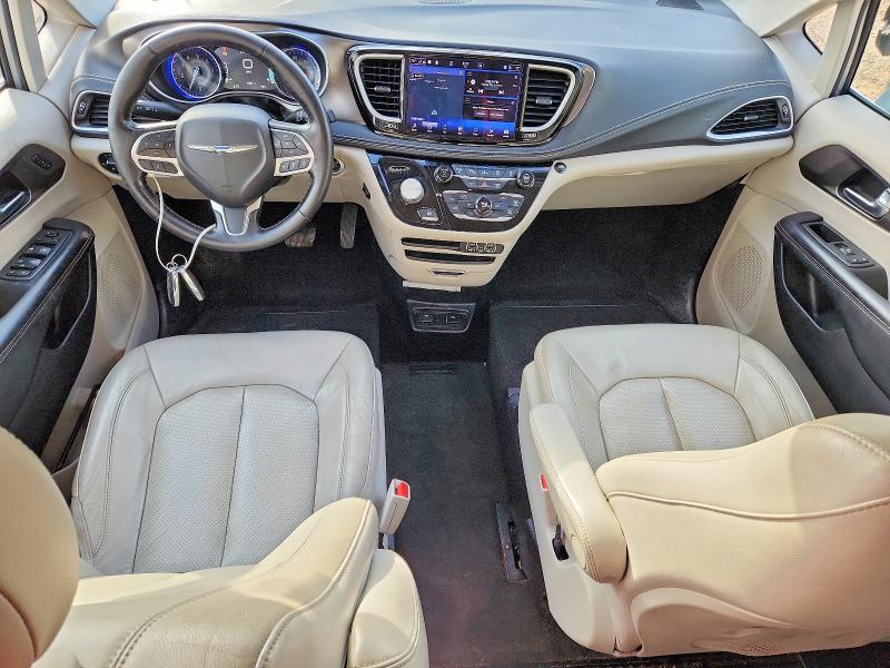 2021 Chrysler Pacifica Touring l
