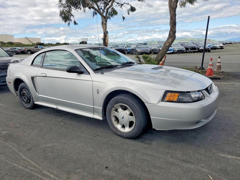 2001 Ford Mustang