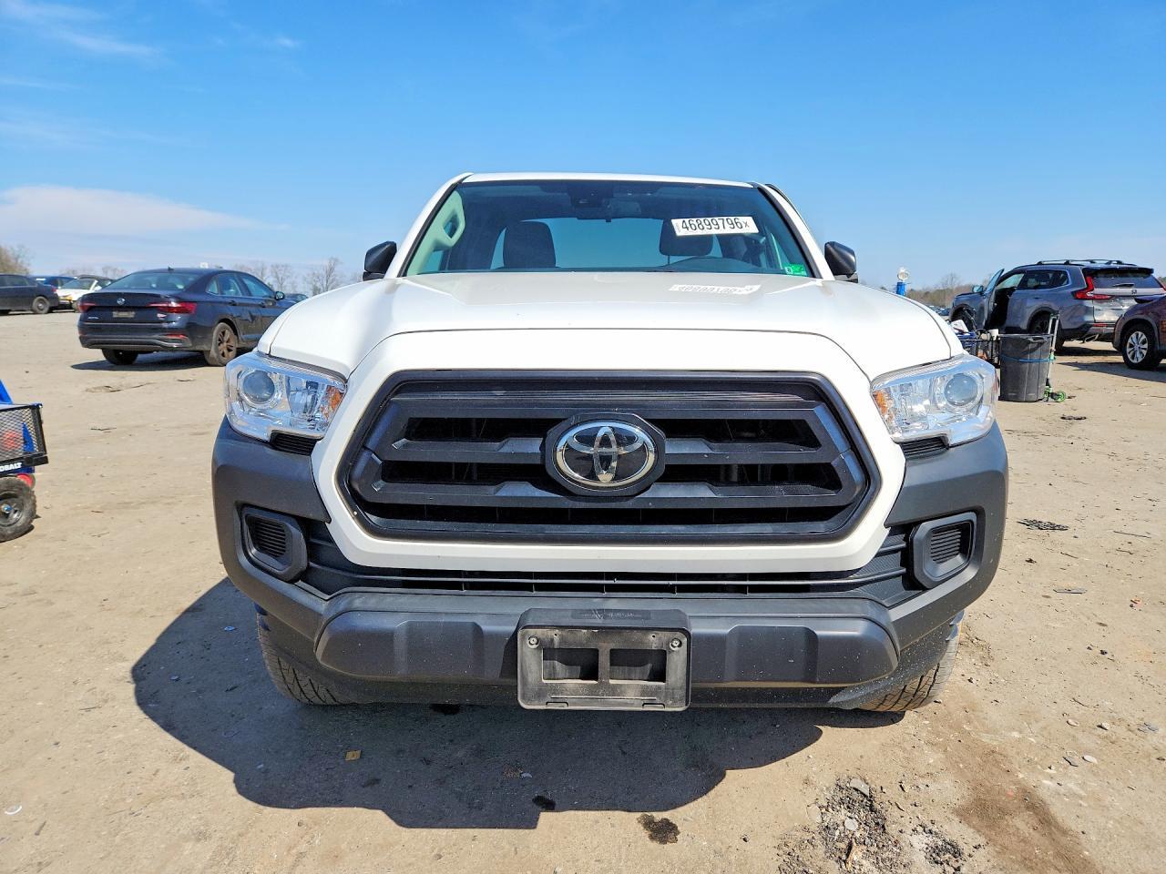2022 Toyota Tacoma SR